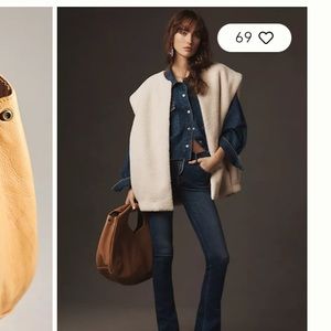 Circle drop handle tote bag